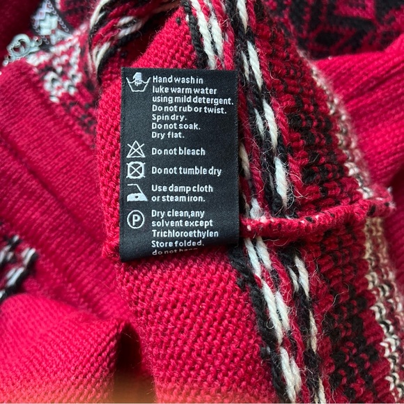 NORLENDER made Norway red fair isle Voss cardigan - Picture 8 of 11